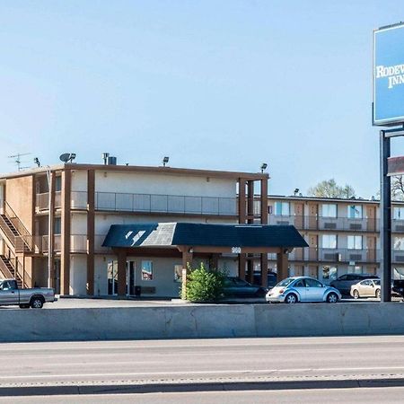 Rodeway Inn Pueblo Exterior photo