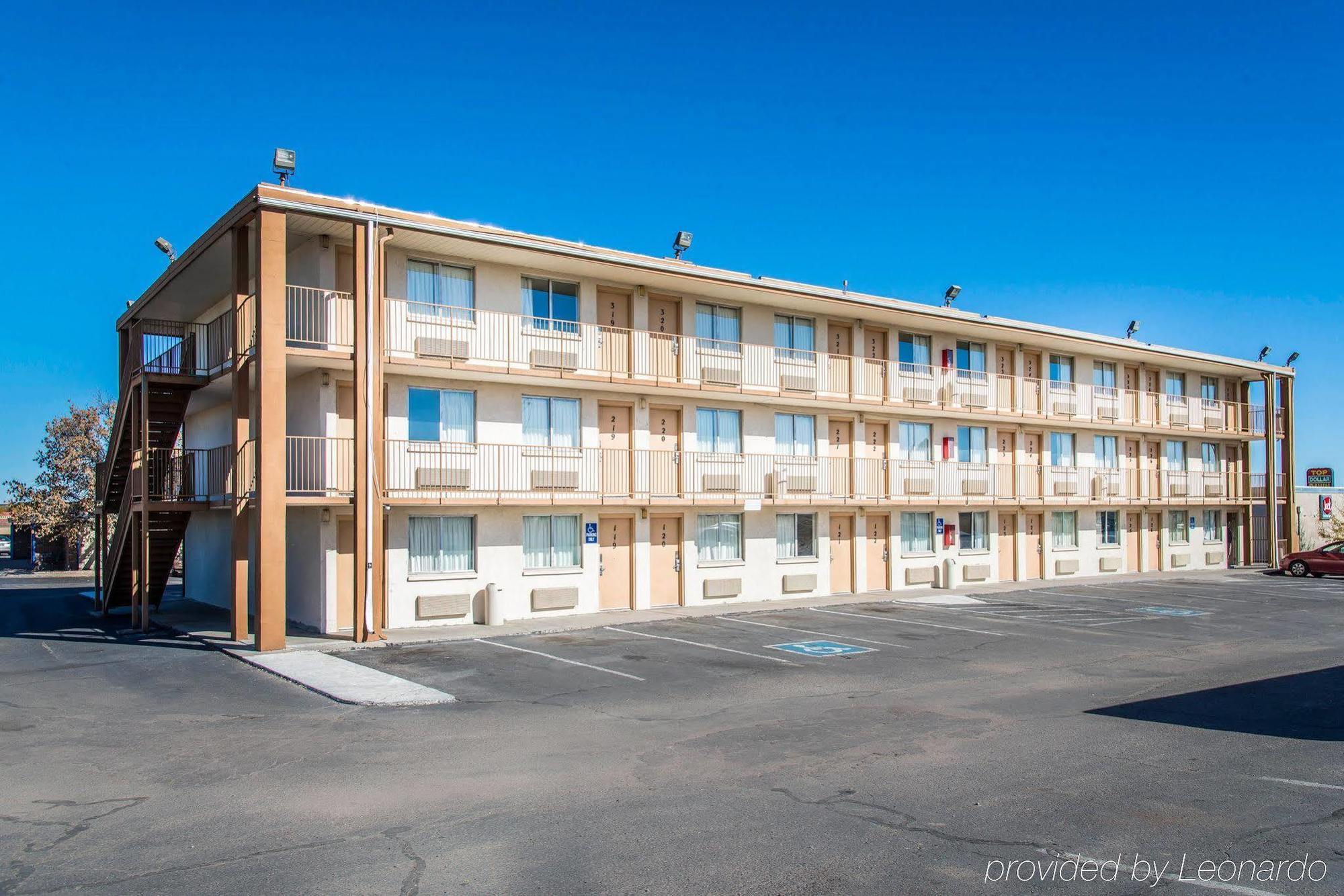 Rodeway Inn Pueblo Exterior photo